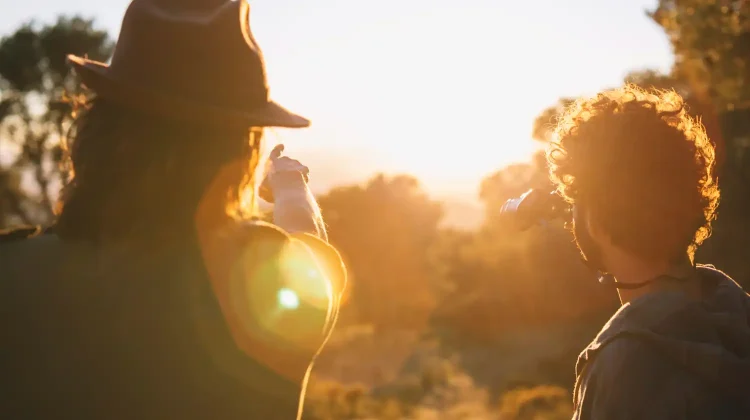 Cómo orientarse con el sol y las sombras: guía práctica para aventureros